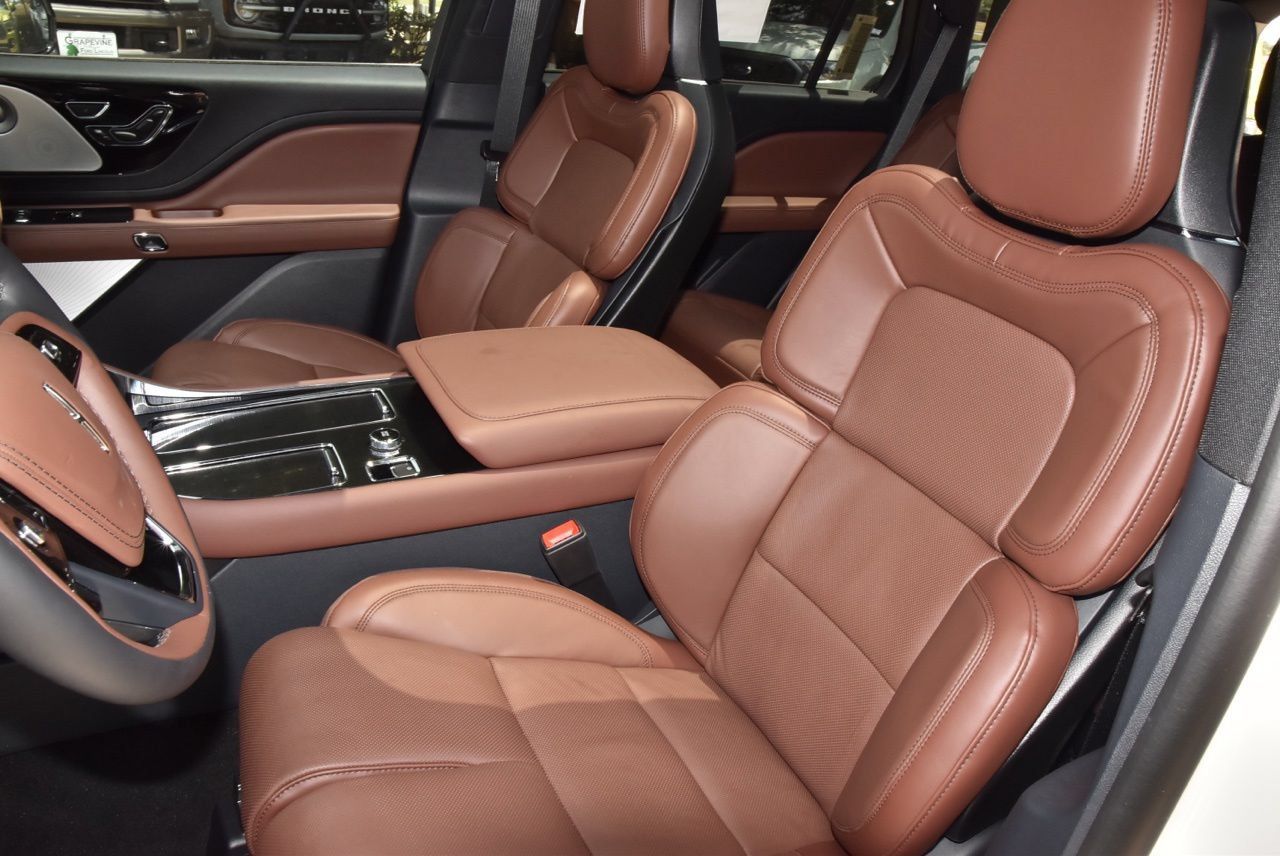 New 2026 Lincoln Aviator Reserve AWD/4WD image 34