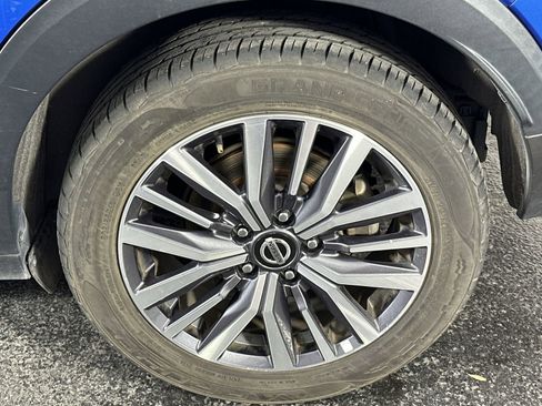 Certified 2021 Nissan Kicks SV image 14