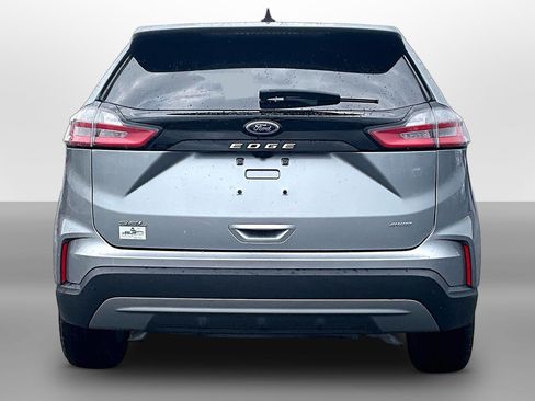 Used 2024 Ford Edge SEL w/ Convenience Package AWD/4WD image 4