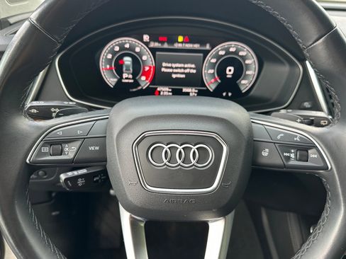 Used 2021 Audi Q5 Premium Plus w/ Premium Plus Package image 29