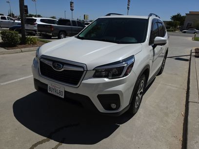 Used 2021 Subaru Forester Premium w/ Popular Package #1