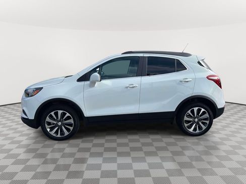 Used 2022 Buick Encore Preferred w/ Safety Package AWD/4WD image 8