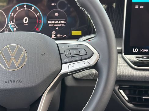 New 2026 Volkswagen Tiguan S AWD/4WD image 20