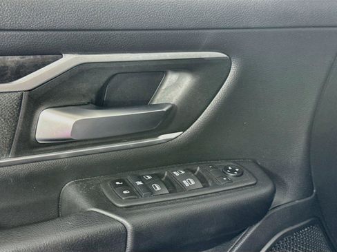 Used 2021 RAM 1500 Big Horn AWD/4WD image 11
