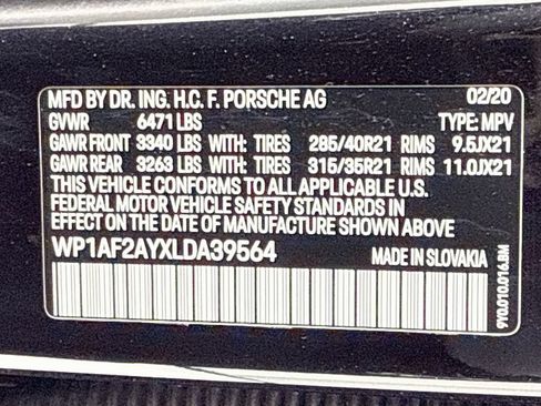 Certified 2020 Porsche Cayenne Turbo AWD/4WD image 34