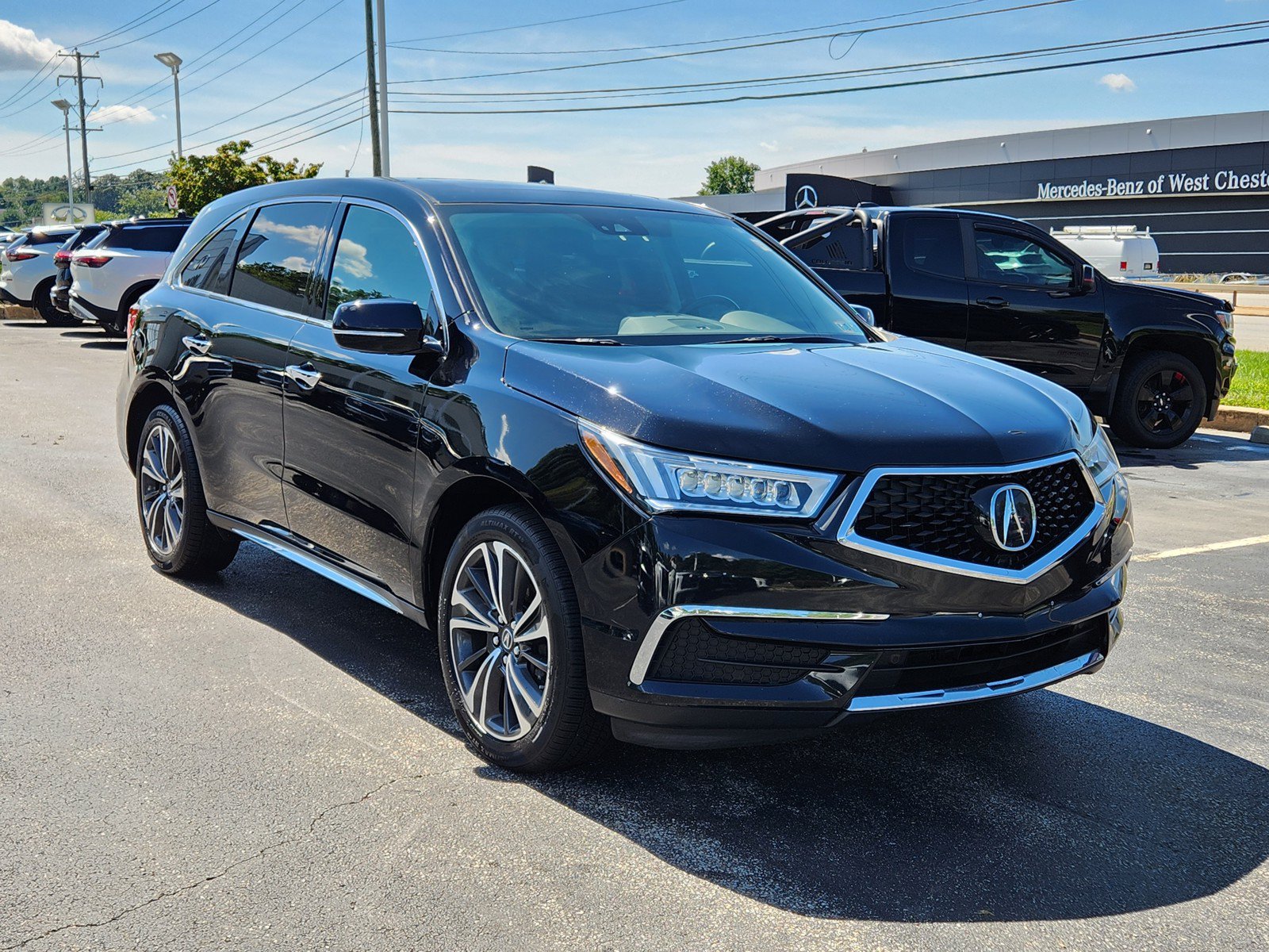 Used 2020 Acura MDX w/ Technology Package AWD/4WD image 2