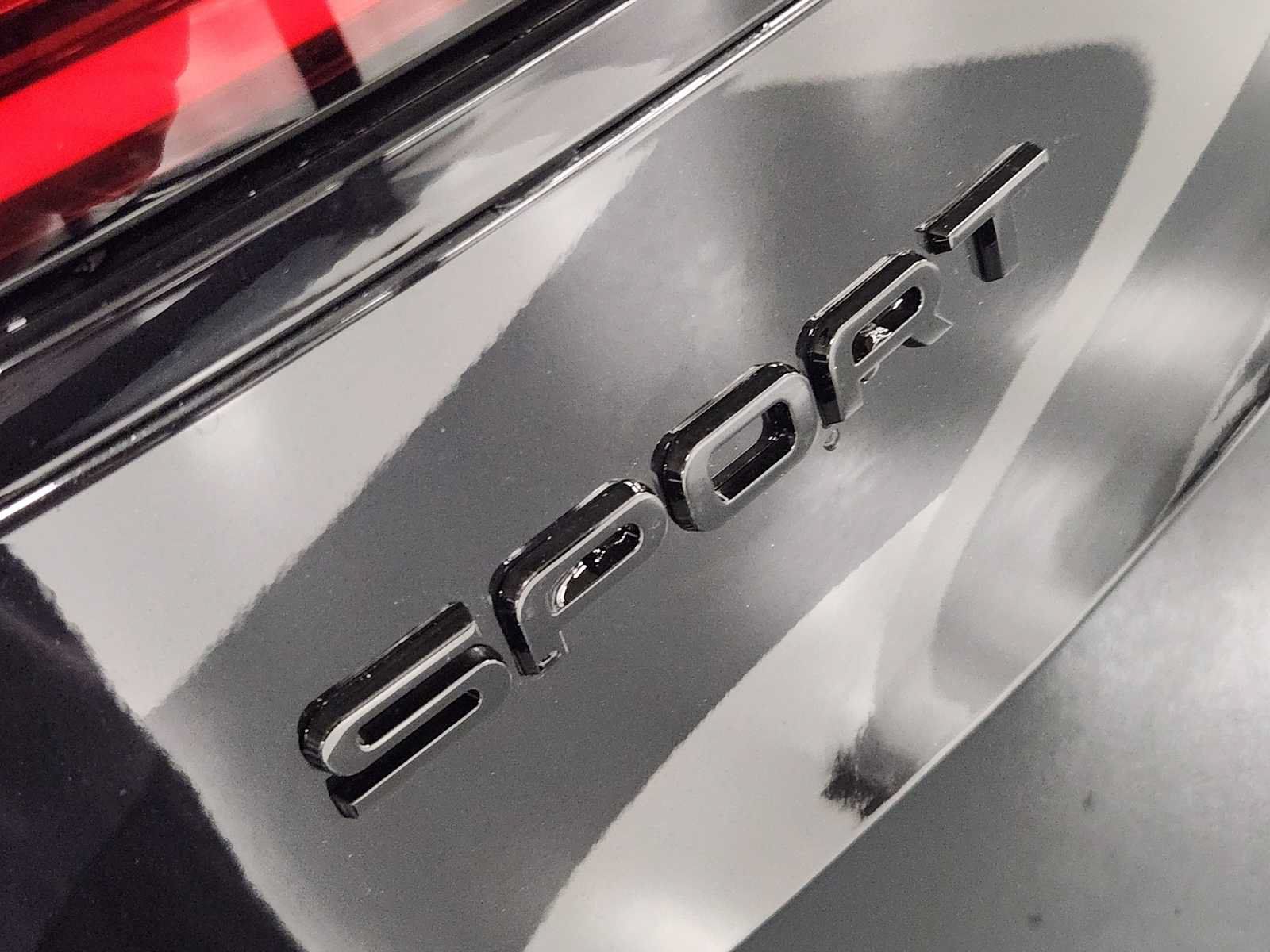 New 2027 Land Rover Range Rover Sport Dynamic SE AWD/4WD image 13