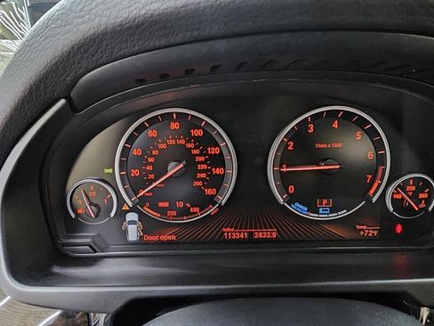 Used 2016 BMW X5 xDrive40e image 31