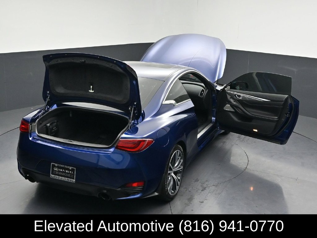 Used 2018 INFINITI Q60 3.0t Luxe w/ Sensory Package 3.0T Luxe AWD/4WD image 36