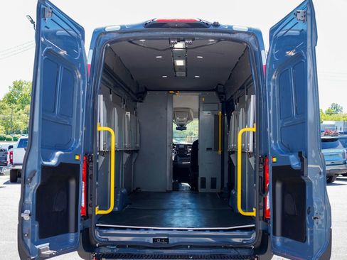 Used 2020 Ford Transit 250 148 High Roof Extended RWD image 18