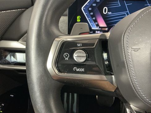 Certified 2023 BMW 740i image 16