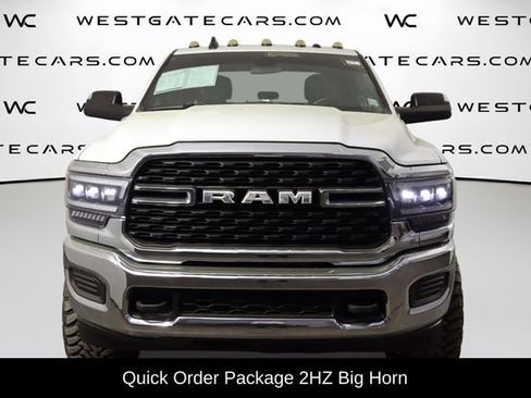 Used 2022 RAM 2500 Big Horn AWD/4WD image 2