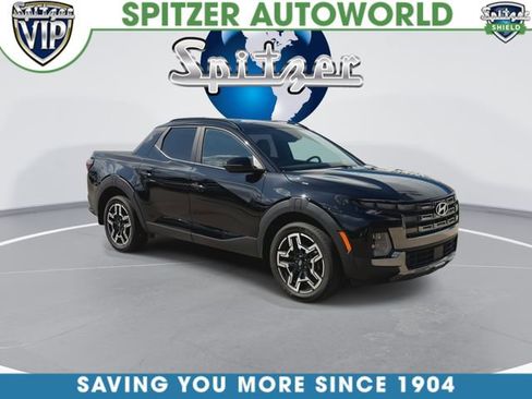 Used 2025 Hyundai Santa Cruz Limited image 3