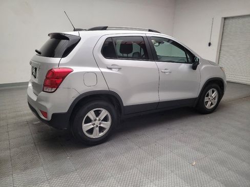 Used 2022 Chevrolet Trax LT FWD image 10