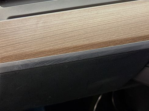 Used 2023 Tesla Model Y Long Range image 17