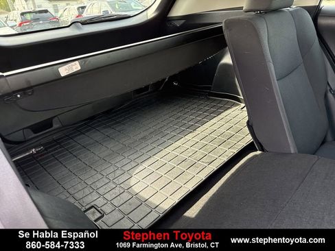 Used 2022 Toyota RAV4 LE image 28