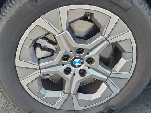 Used 2023 BMW X1 xDrive28i w/ Convenience Package AWD/4WD image 13