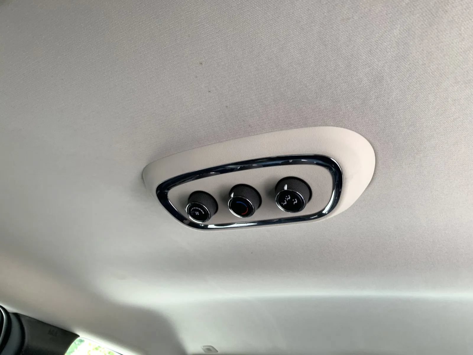 Used 2019 Dodge Durango GT AWD/4WD image 36