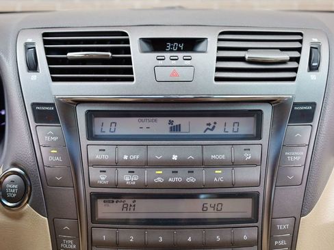 Used 2009 Lexus LS 460 image 38