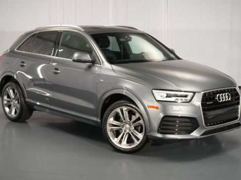 Used 2016 Audi Q3 2.0T Prestige w/ Prestige Package AWD/4WD image 10