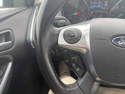 Used 2014 Ford Focus Titanium image 35