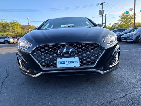Used 2019 Hyundai Sonata Limited w/ Ultimate Package 04 FWD image 2
