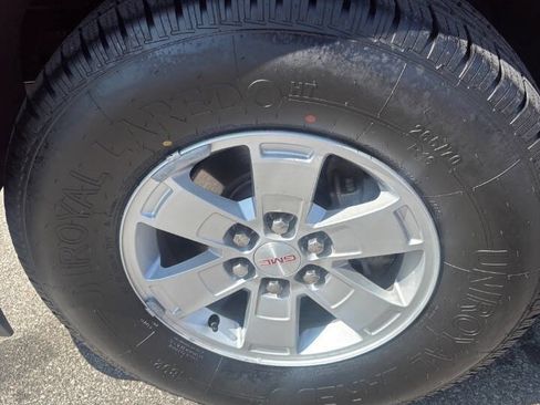 Used 2016 GMC Canyon 4x4 Extended Cab image 10