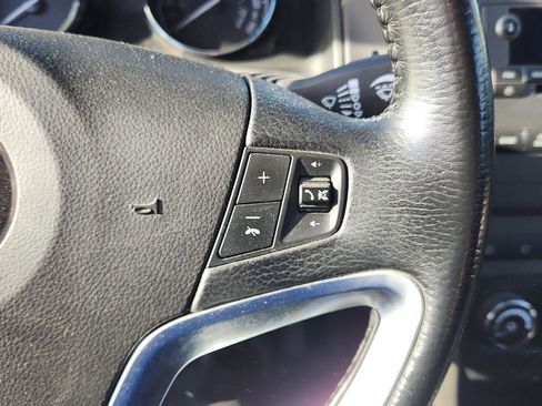 Used 2014 Chevrolet Captiva Sport LS FWD image 14