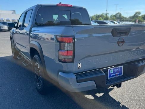 Used 2023 Nissan Frontier PRO-4X w/ Pro Convenience Package AWD/4WD image 7