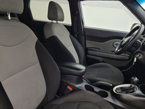 Used 2019 Kia Soul FWD image 21