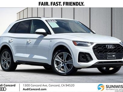 Certified 2025 Audi Q5 2.0T Premium w/ Convenience Plus Package