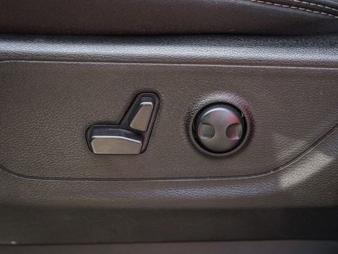 Used 2024 RAM 1500 Big Horn AWD/4WD image 44
