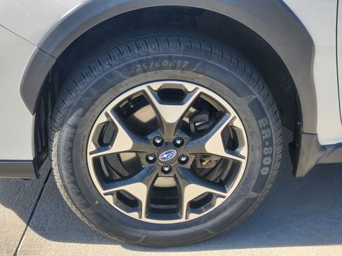 Used 2020 Subaru Crosstrek 2.0i Premium w/ Moonroof Package 1 image 12