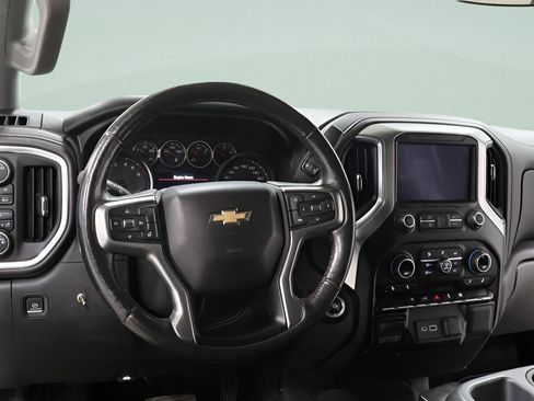 Used 2021 Chevrolet Silverado 1500 LT w/ Work Truck Package image 8