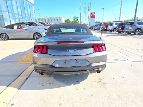Used 2024 Ford Mustang Premium RWD image 5
