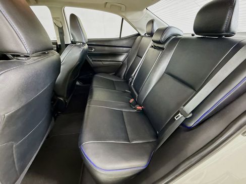 Used 2019 Toyota Corolla XSE image 26