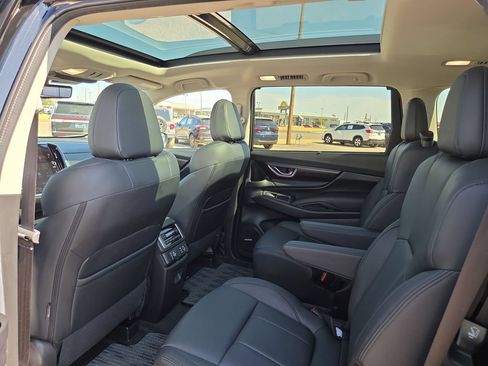 Used 2026 Subaru Ascent Touring AWD/4WD image 13