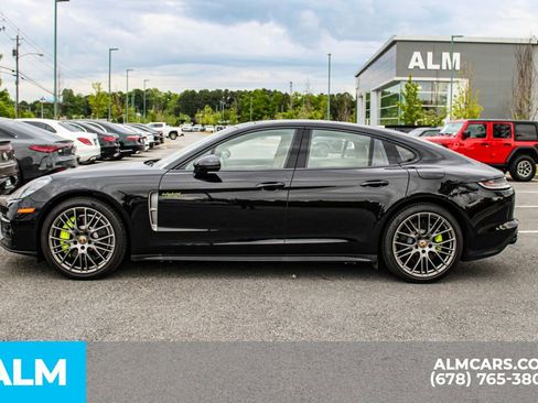 Used 2023 Porsche Panamera 4 Platinum Edition AWD/4WD image 7