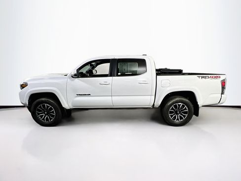 Used 2023 Toyota Tacoma TRD Sport AWD/4WD image 8