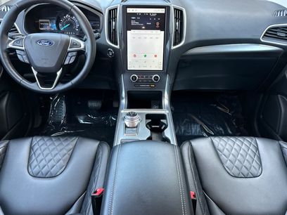 Used 2023 Ford Edge Titanium