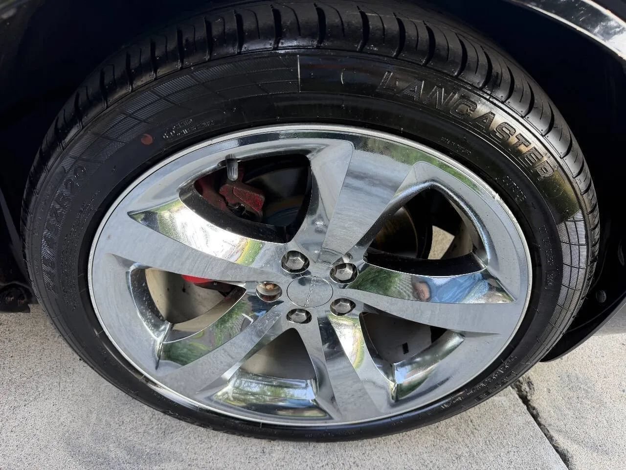 Used 2013 Dodge Challenger SXT RWD image 40