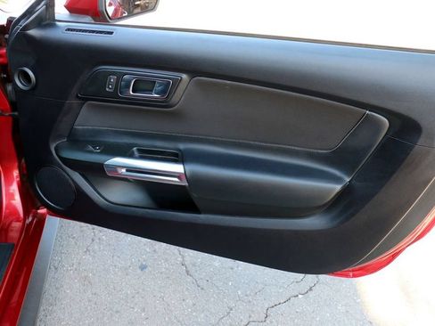 Certified 2018 Ford Mustang GT RWD image 29
