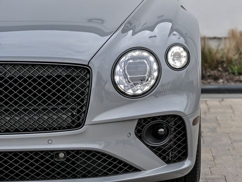 Used 2023 Bentley Continental GT V8 AWD/4WD image 3