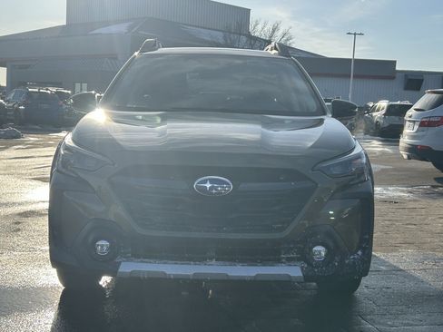 Certified 2023 Subaru Outback Limited image 2