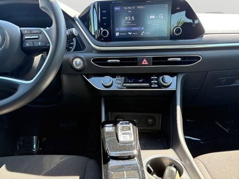 Used 2023 Hyundai Sonata Blue FWD image 16