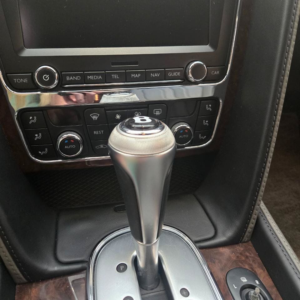 Used 2012 Bentley Continental GT AWD/4WD image 40