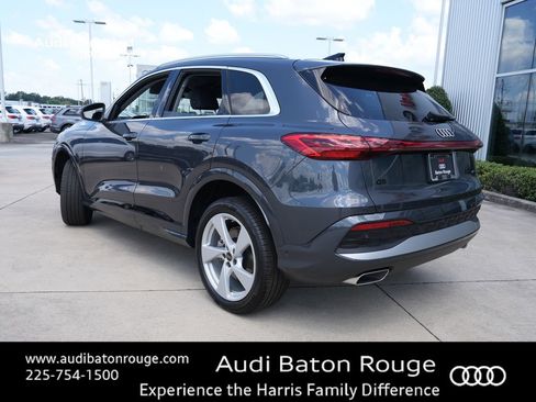Used 2025 Audi Q5 Premium Plus w/ Premium Plus AWD/4WD image 3