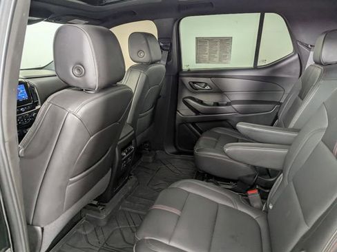 Used 2024 Chevrolet Traverse RS w/ LPO, Floor Liner Package image 23