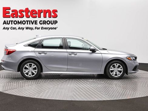 Used 2024 Honda Civic LX image 4