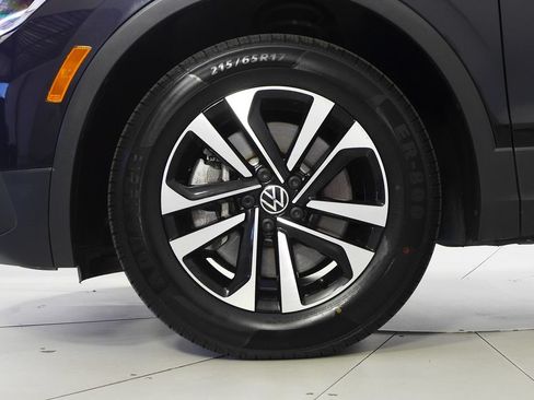 Used 2023 Volkswagen Tiguan S w/ Driver Assistance Package FWD image 5